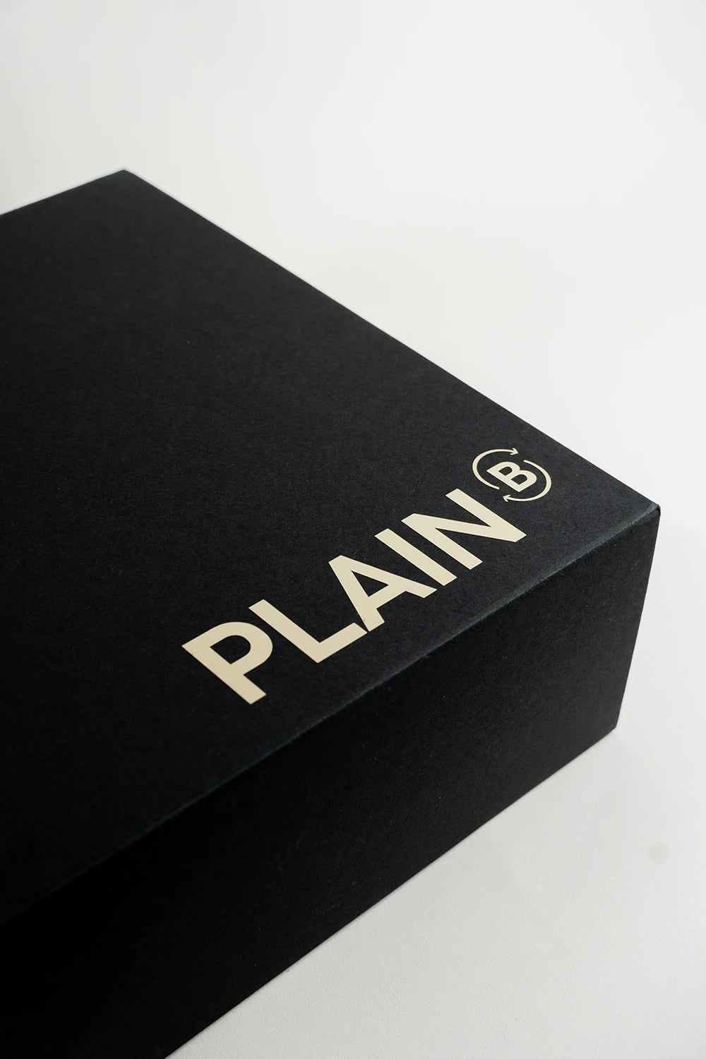 Geschenk-Set Flacon & Refill | NO. 7 | ENERGISE | Bergamotte • Grapefruit in PLAIN B Magnetbox
